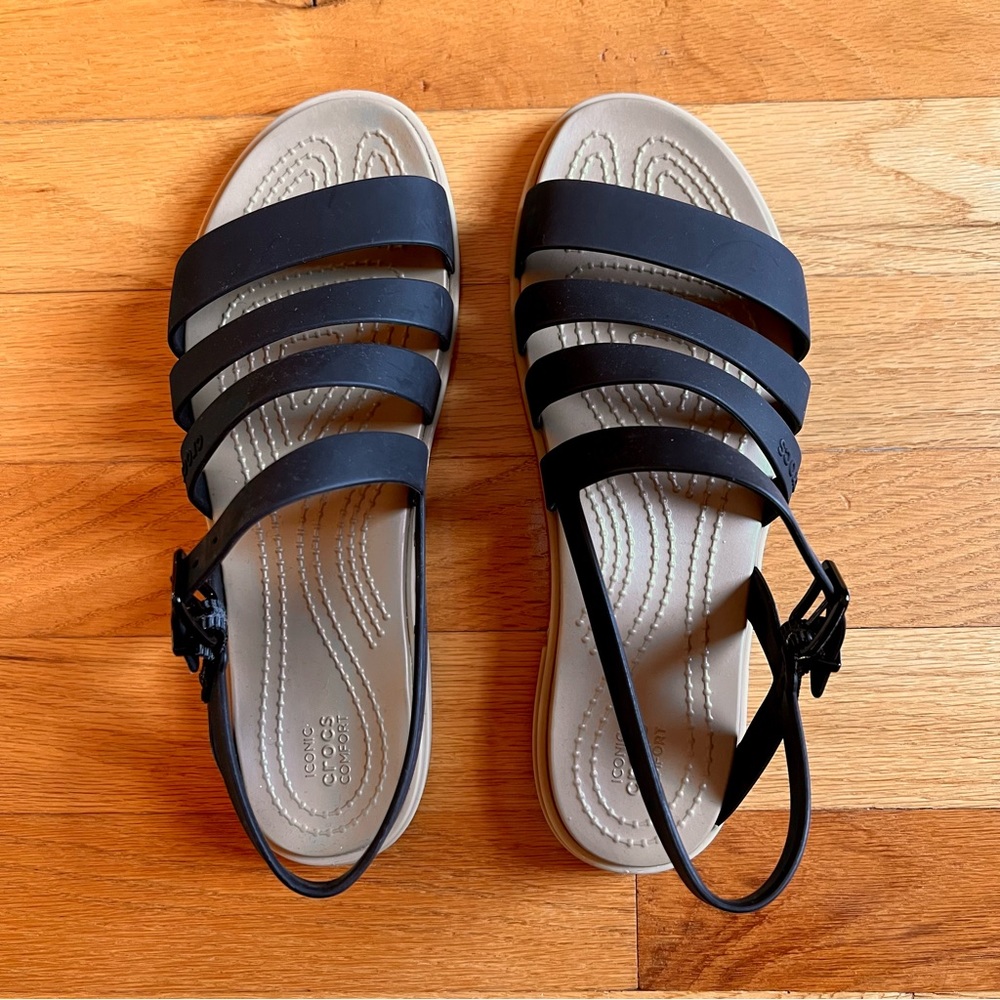 CROCS Tulum Sandal New Without Tags